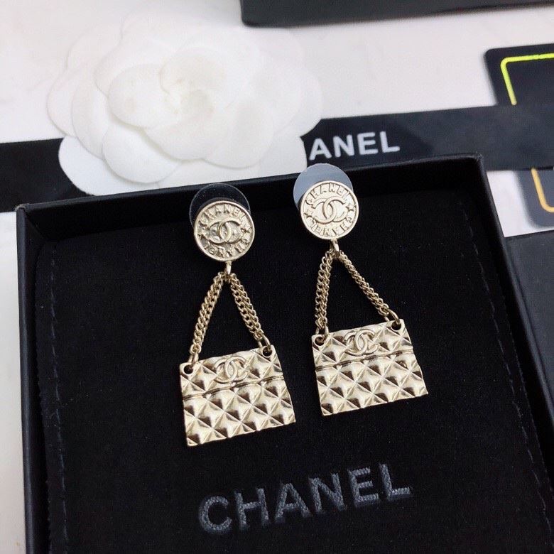 Ch**el earrings